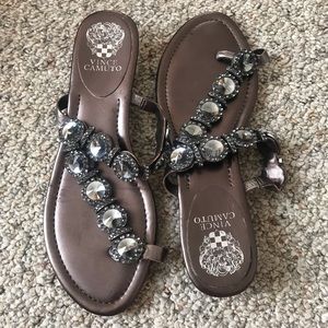 Vince Camuto Imanal Sandal jewel like new
